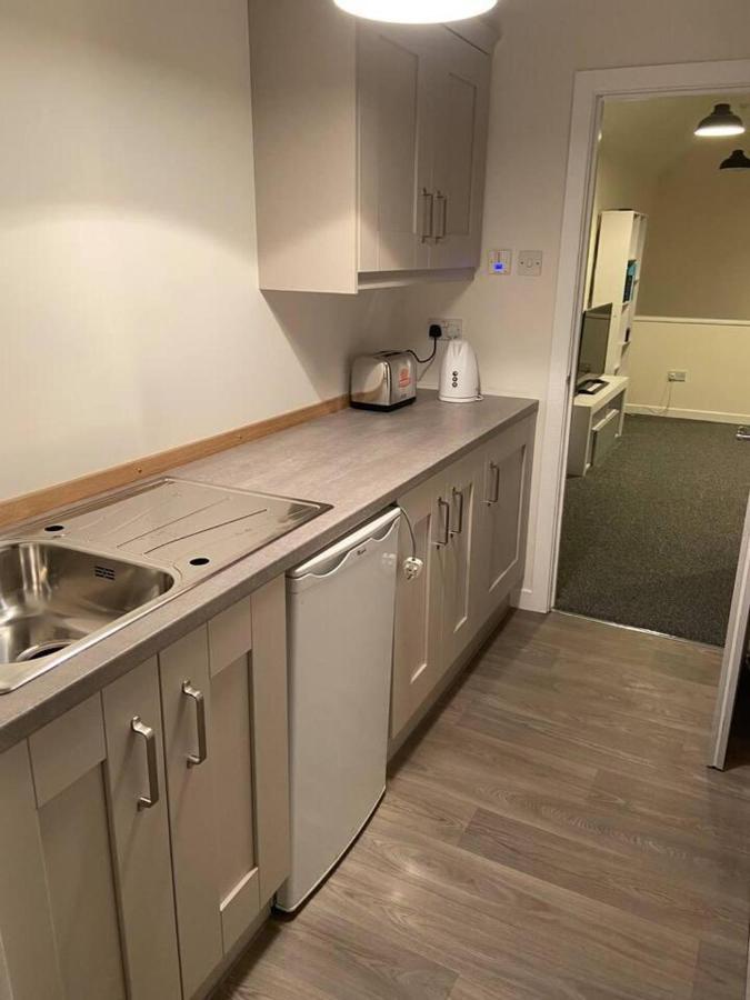 Town House In Ideal Location Central Эннискиллен Экстерьер фото